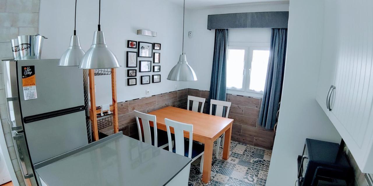 Apartment Casa Vistas A Trafalgar Solo Familias O Parejas - Parking Privado Opcional - Conil De La Frontera